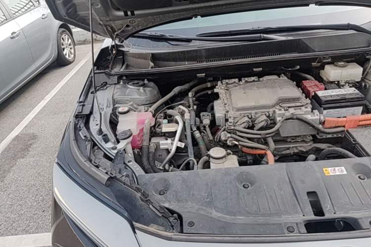 Used Toyota FAW bZ4X 2022 Four-Wheel-Drive High-Performance PRO Edition Engine Bay Right