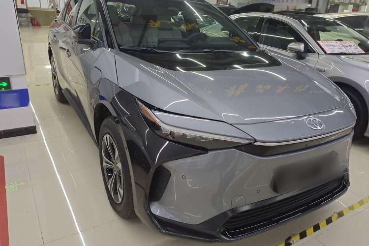 Used Toyota FAW bZ4X 2022 Four-Wheel-Drive High-Performance PRO Edition Exterior 2