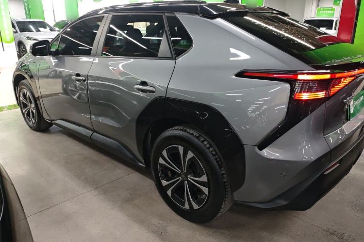 Used Toyota FAW bZ4X 2022 Four-Wheel-Drive High-Performance PRO Edition Exterior 3