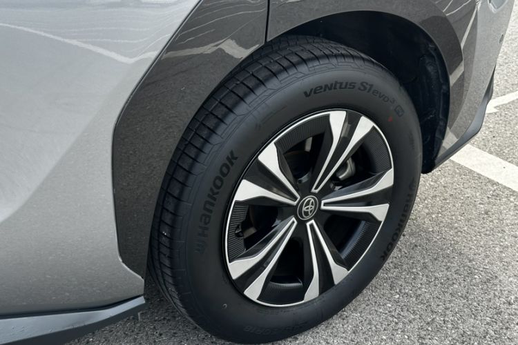 Used Toyota FAW bZ4X 2022 Four-Wheel-Drive High-Performance PRO Edition Exterior 4
