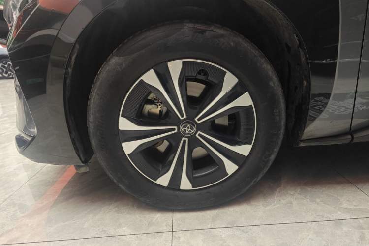 Used Toyota FAW bZ4X 2022 Two-Wheel Drive Long-Range PRO Version Exterior 4