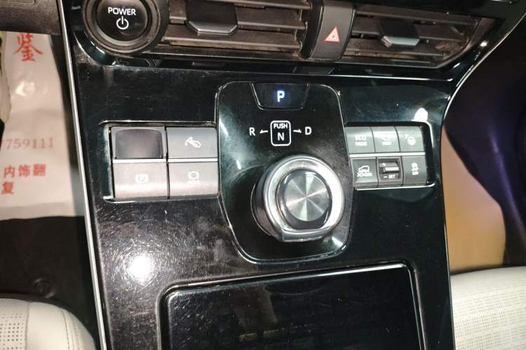 Used Toyota FAW bZ4X 2022 Four-Wheel-Drive High-Performance PRO Edition Gear Lever