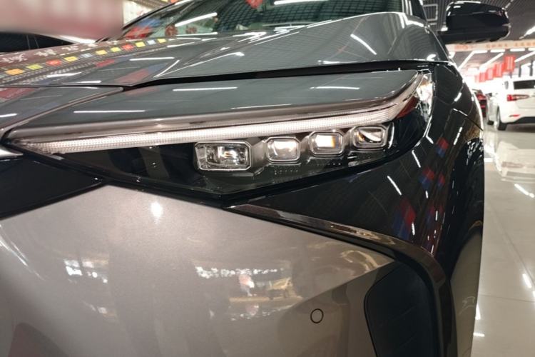Used Toyota FAW bZ4X 2022 Four-Wheel-Drive High-Performance PRO Edition Left Front Headlight