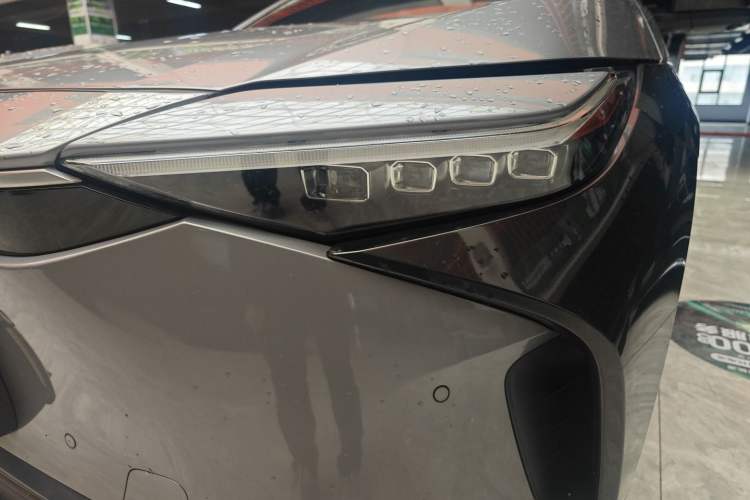 Used Toyota FAW bZ4X 2022 Two-Wheel Drive Long-Range PRO Version Left Front Headlight
