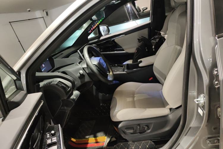 Used Toyota FAW bZ4X 2022 Four-Wheel-Drive High-Performance PRO Edition Left Front Seat