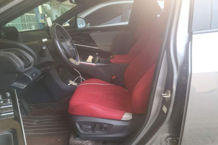 Used Toyota FAW bZ4X 2022 Four-Wheel-Drive High-Performance PRO Edition Left Front Seat