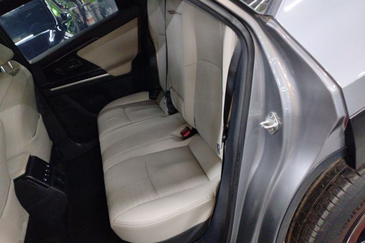 Used Toyota FAW bZ4X 2022 Four-Wheel-Drive High-Performance PRO Edition Left Rear Seat