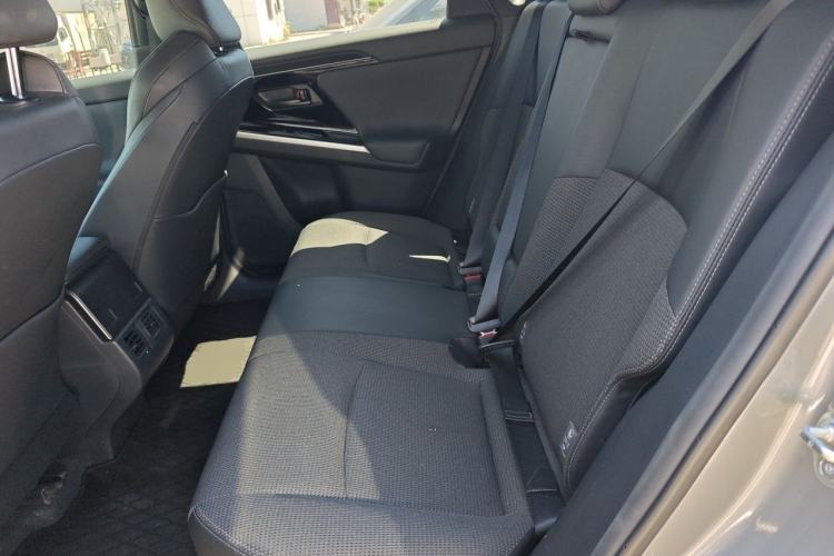 Used Toyota FAW bZ4X 2022 Two-Wheel-Drive Long-Range JOY Edition Left Rear Seat