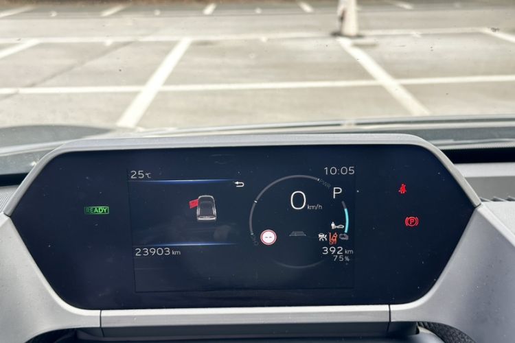 Used Toyota FAW bZ4X 2022 Four-Wheel-Drive High-Performance PRO Edition Odometer Close Up