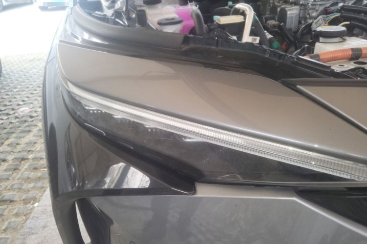 Used Toyota FAW bZ4X 2022 Four-Wheel-Drive High-Performance PRO Edition Right Front Headlight