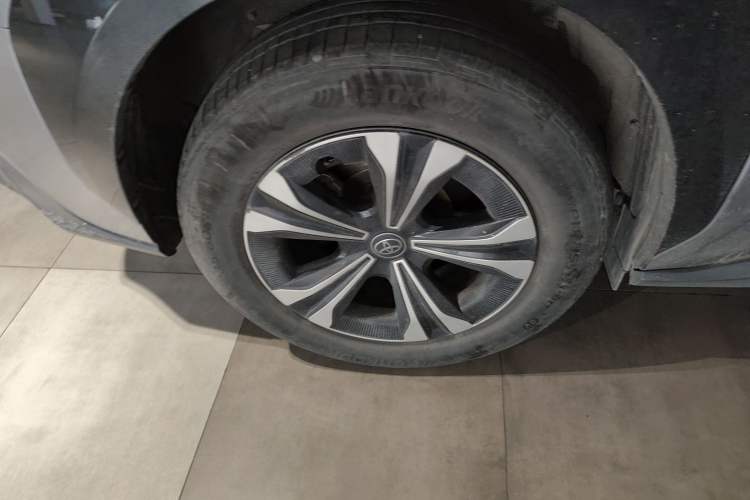 Used Toyota FAW bZ4X 2022 Four-Wheel-Drive High-Performance PRO Edition Right Rear Wheel Hub