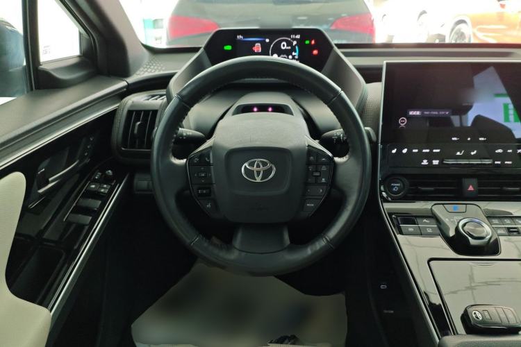 Used Toyota FAW bZ4X 2022 Four-Wheel-Drive High-Performance PRO Edition Steering Wheel
