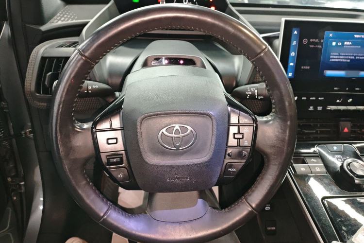 Used Toyota FAW bZ4X 2022 Four-Wheel-Drive High-Performance PRO Edition Steering Wheel