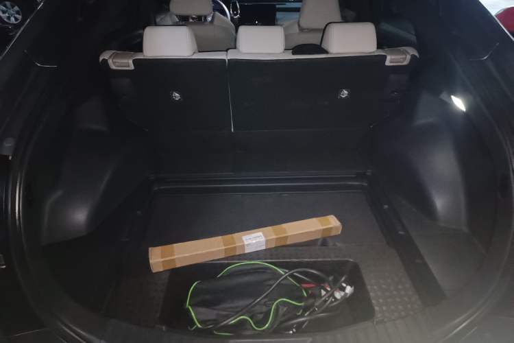Used Toyota FAW bZ4X 2022 Four-Wheel-Drive High-Performance PRO Edition Trunk