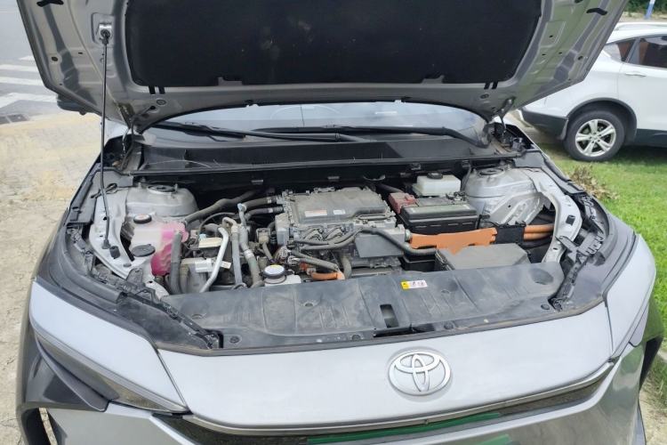 Used Toyota FAW bZ4X 2022 Two-Wheel-Drive Long-Range JOY Edition Engine Bay