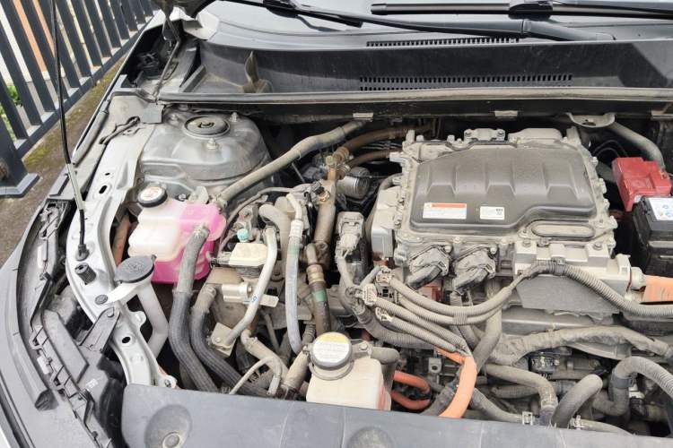 Used Toyota FAW bZ4X 2022 Two-Wheel Drive Long-Range PRO Version Engine Bay Right