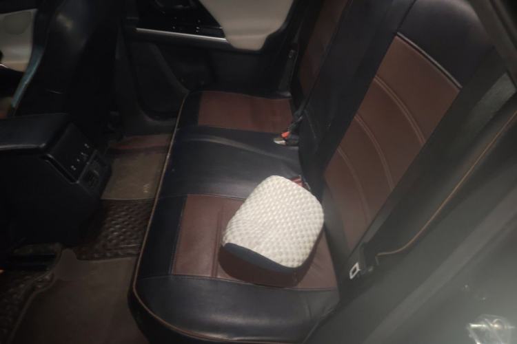 Used Toyota FAW bZ4X 2022 Two-Wheel Drive Long-Range PRO Version Left Rear Seat