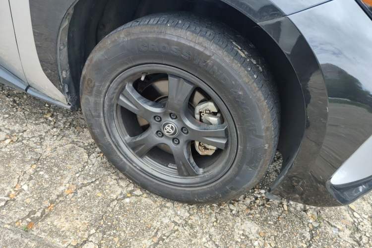 Used Toyota FAW bZ4X 2022 Two-Wheel-Drive Long-Range JOY Edition Right Front Wheel Hub