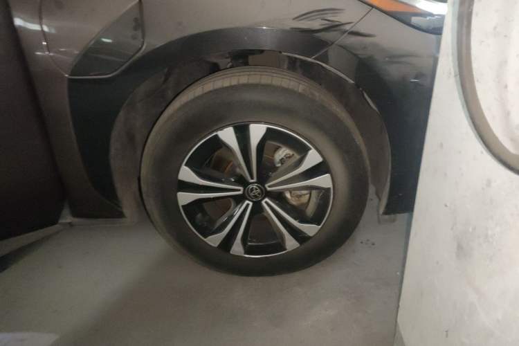 Used Toyota FAW bZ4X 2022 Two-Wheel Drive Long-Range PRO Version Right Front Wheel Hub