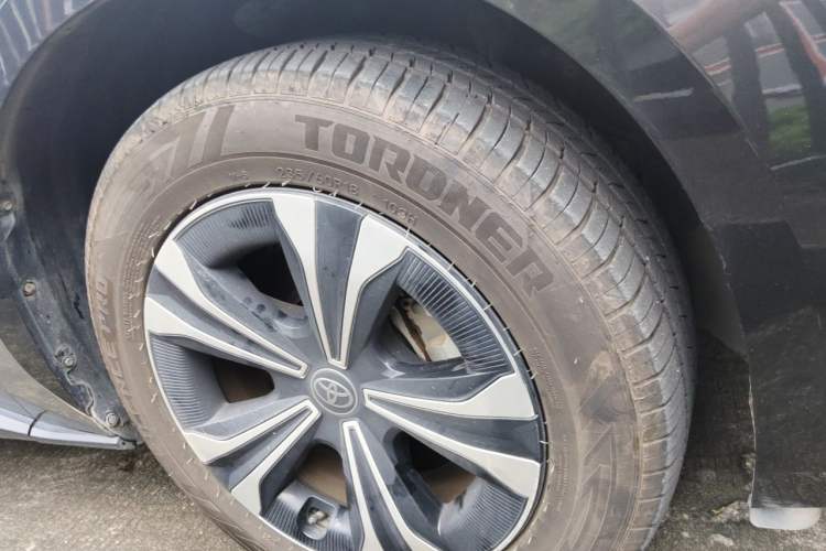 Used Toyota FAW bZ4X 2022 Two-Wheel Drive Long-Range PRO Version Right Front Wheel Hub