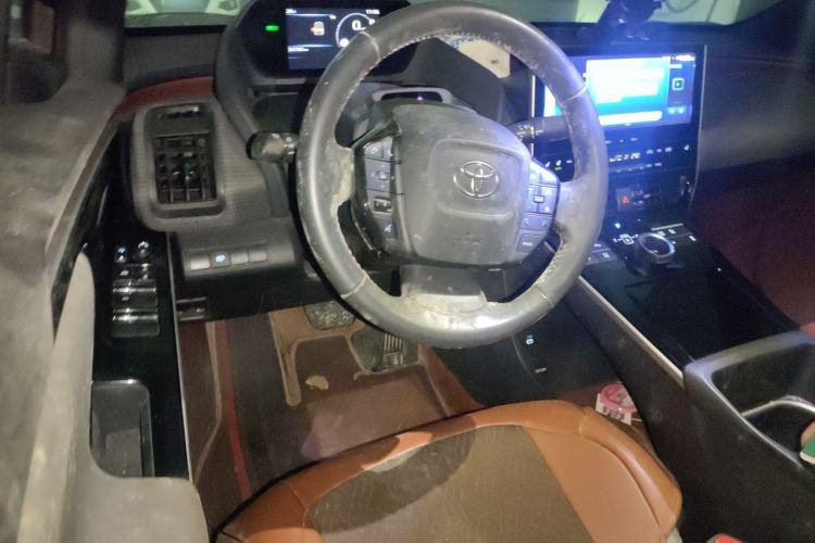 Used Toyota FAW bZ4X 2022 Two-Wheel Drive Long-Range PRO Version Steering Wheel