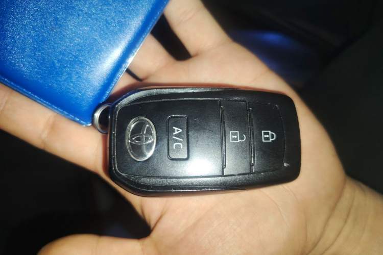 Used Toyota FAW bZ4X 2022 Two-Wheel Drive Long-Range PRO Version Vehicle Key