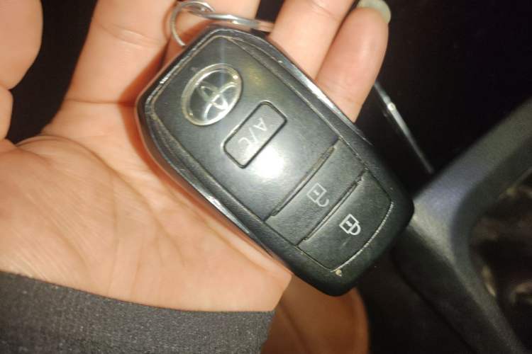 Used Toyota FAW bZ4X 2022 Two-Wheel Drive Long-Range PRO Version Vehicle Key