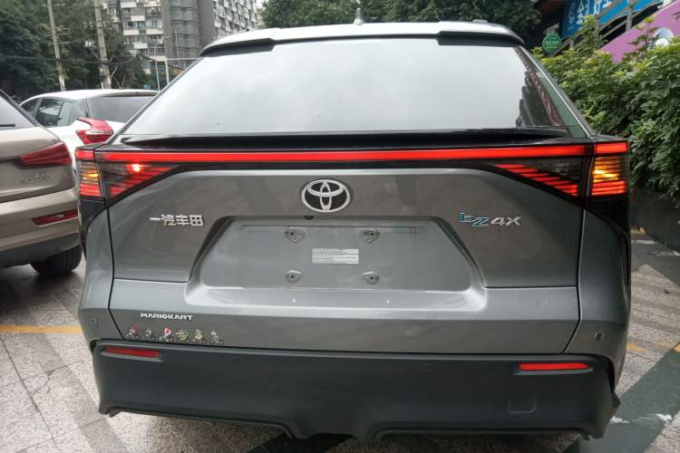 Used Toyota FAW bZ4X 2022 Two-Wheel Drive Long-Range PRO Version Exterior 4