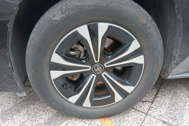 Used Toyota FAW bZ4X 2022 Two-Wheel Drive Long-Range PRO Version Exterior 7