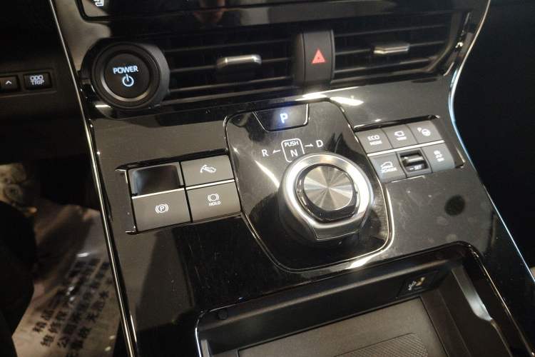 Used Toyota FAW bZ4X 2022 Four-Wheel-Drive High-Performance PRO Edition Gear Lever