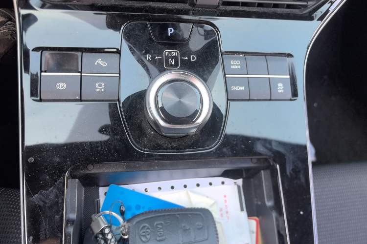 Used Toyota FAW bZ4X 2022 Two-Wheel-Drive Long-Range JOY Edition Gear Lever