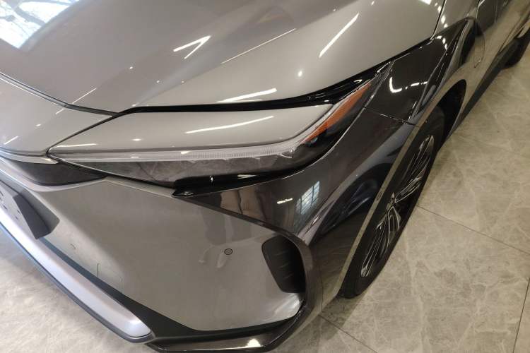 Used Toyota FAW bZ4X 2022 Four-Wheel-Drive High-Performance PRO Edition Left Front Headlight