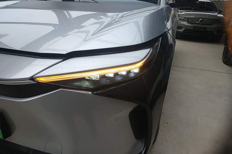Used Toyota FAW bZ4X 2022 Two-Wheel Drive Long-Range PRO Version Left Front Headlight