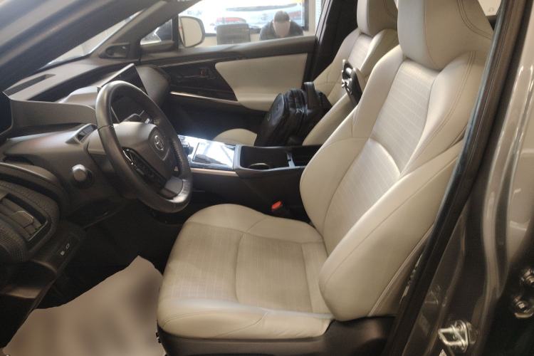 Used Toyota FAW bZ4X 2022 Four-Wheel-Drive High-Performance PRO Edition Left Front Seat