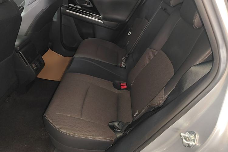 Used Toyota FAW bZ4X 2022 Two-Wheel-Drive Long-Range JOY Edition Left Rear Seat