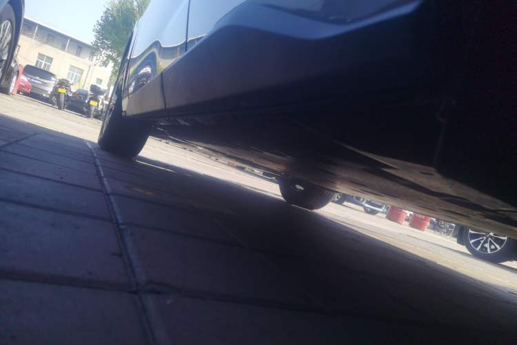 Used Toyota FAW bZ4X 2022 Two-Wheel Drive Long-Range PRO Version Left Side Sill
