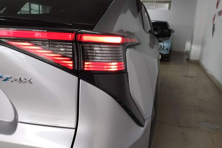 Used Toyota FAW bZ4X 2022 Two-Wheel-Drive Long-Range JOY Edition Right Rear Taillight