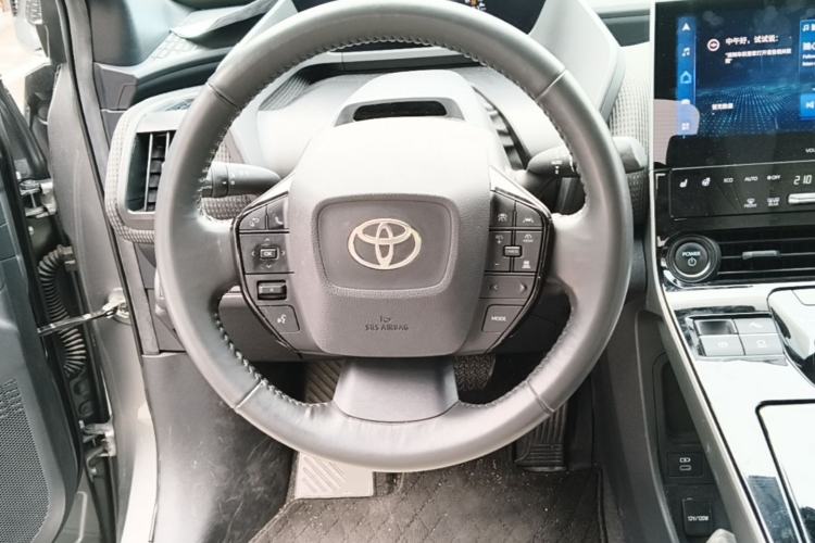 Used Toyota FAW bZ4X 2022 Four-Wheel-Drive High-Performance PRO Edition Steering Wheel
