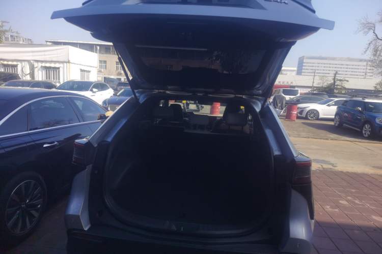 Used Toyota FAW bZ4X 2022 Two-Wheel Drive Long-Range PRO Version Trunk