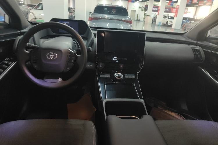 Used Toyota FAW bZ4X 2022 Two-Wheel-Drive Long-Range JOY Edition Center Console