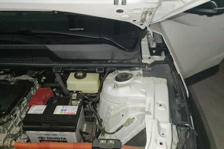 Used Toyota FAW bZ4X 2022 Four-Wheel-Drive High-Performance Premium Edition Engine Bay Left