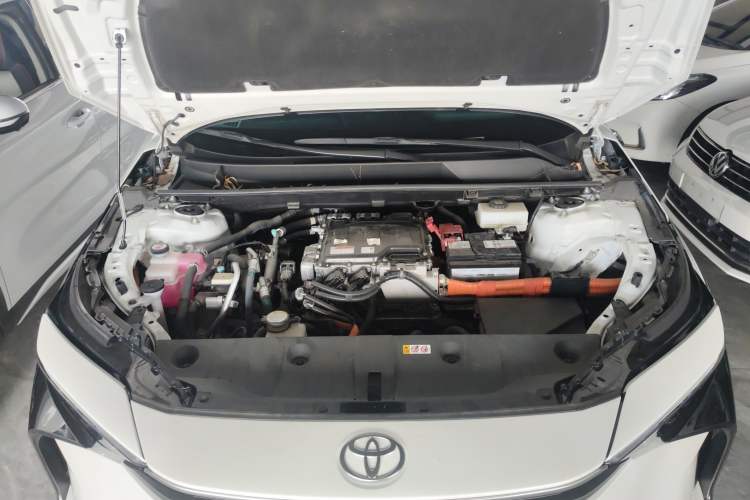 Used Toyota FAW bZ4X 2022 Four-Wheel-Drive High-Performance PRO Edition Engine Bay