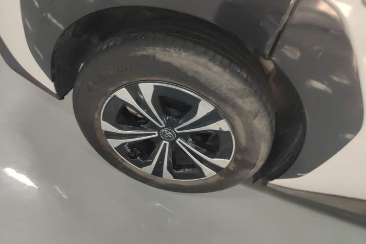 Used Toyota FAW bZ4X 2022 Two-Wheel-Drive Long-Range JOY Edition Exterior 5