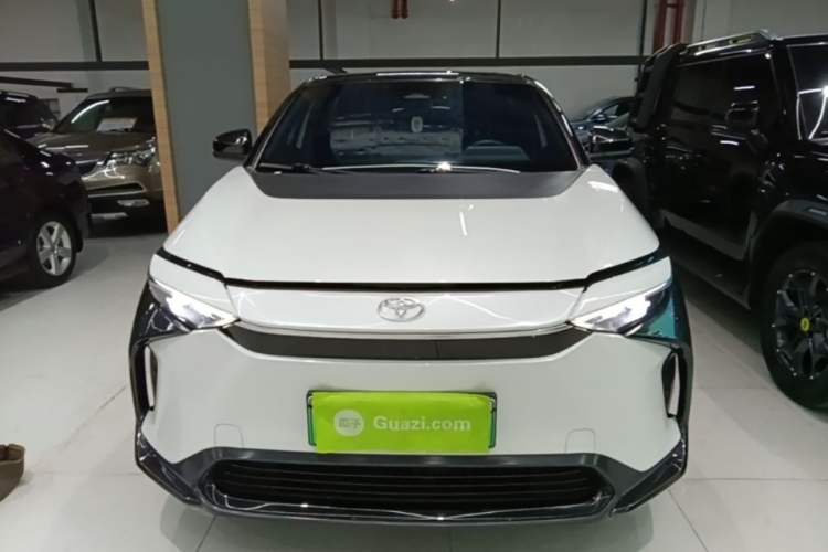 Used Toyota FAW bZ4X 2022 Two-Wheel-Drive Long-Range JOY Edition Front