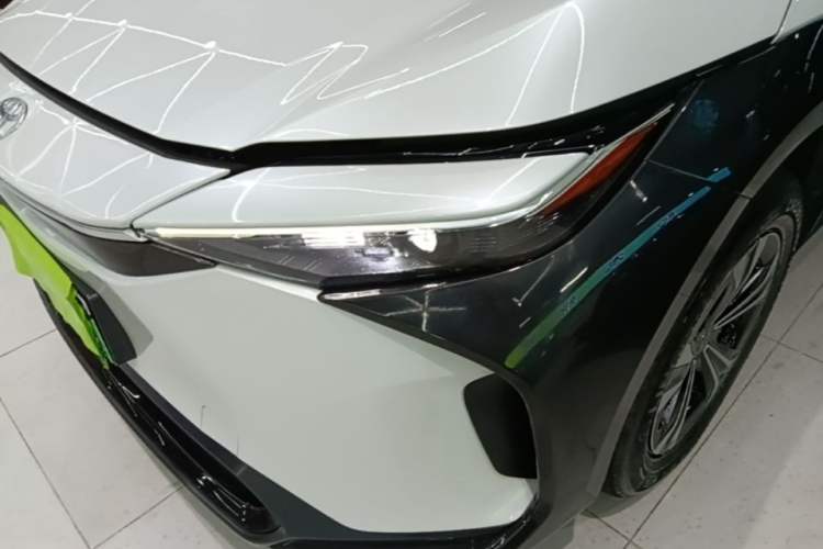 Used Toyota FAW bZ4X 2022 Two-Wheel-Drive Long-Range JOY Edition Left Front Headlight