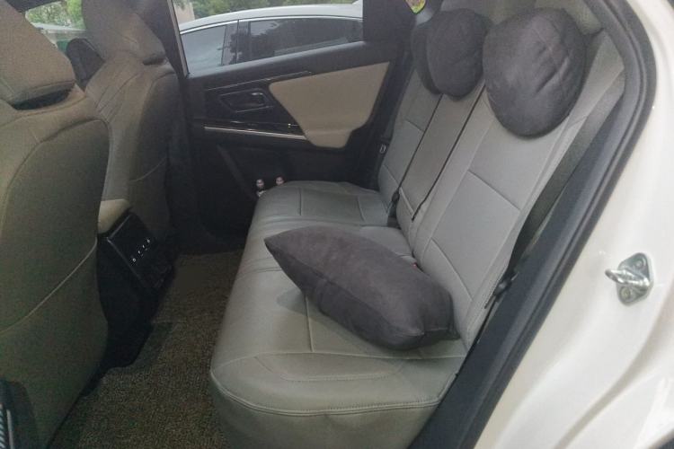 Used Toyota FAW bZ4X 2022 Four-Wheel-Drive High-Performance Premium Edition Left Rear Seat