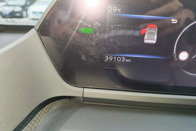 Used Toyota FAW bZ4X 2022 Four-Wheel-Drive High-Performance Premium Edition Odometer Close Up