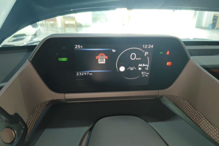 Used Toyota FAW bZ4X 2022 Four-Wheel-Drive High-Performance PRO Edition Odometer Close Up