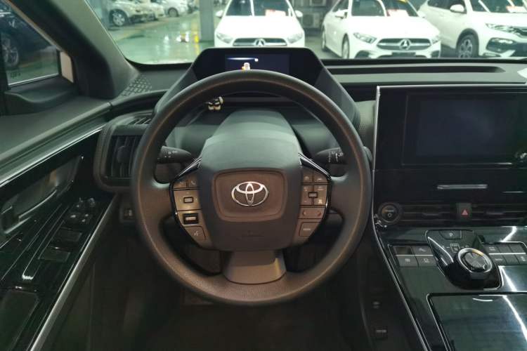 Used Toyota FAW bZ4X 2022 Two-Wheel-Drive Long-Range JOY Edition Steering Wheel