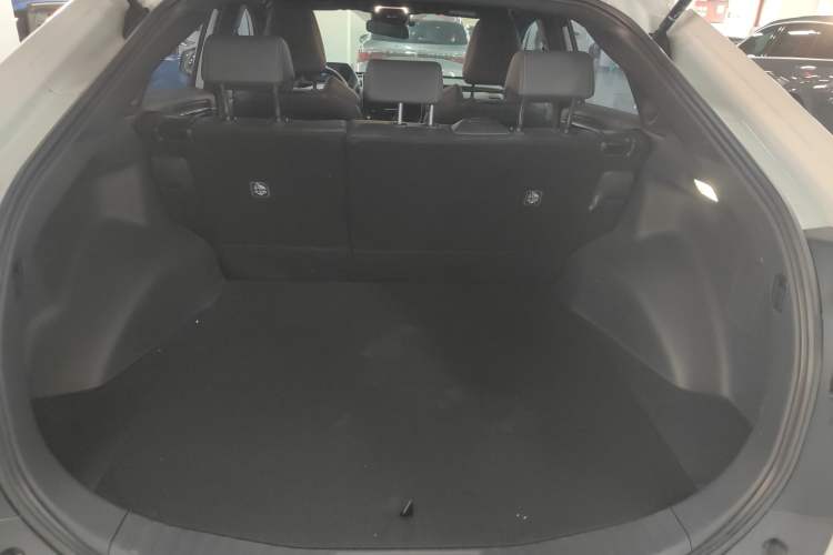 Used Toyota FAW bZ4X 2022 Two-Wheel-Drive Long-Range JOY Edition Trunk